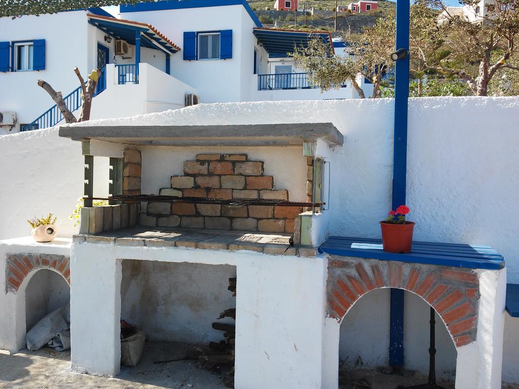 Sarris Planet Apartman Ermúpoli Szoba fotó